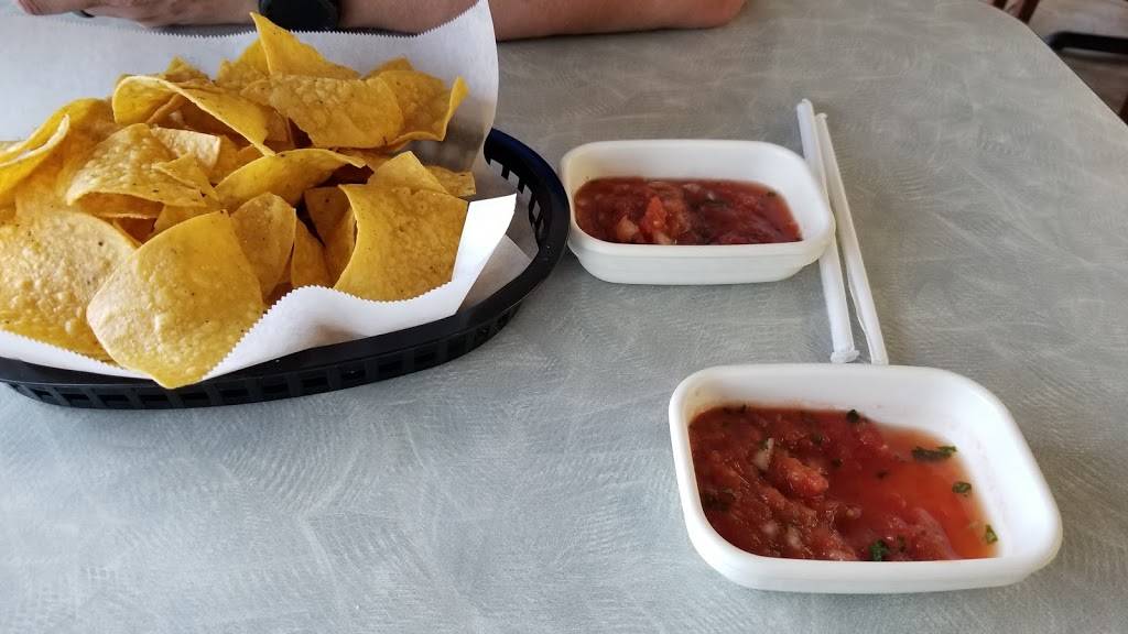 Los Trios Mexican | restaurant | 1233 E Tri County Blvd, Oliver Springs, TN 37840, USA | 8657306284 OR +1 865-730-6284