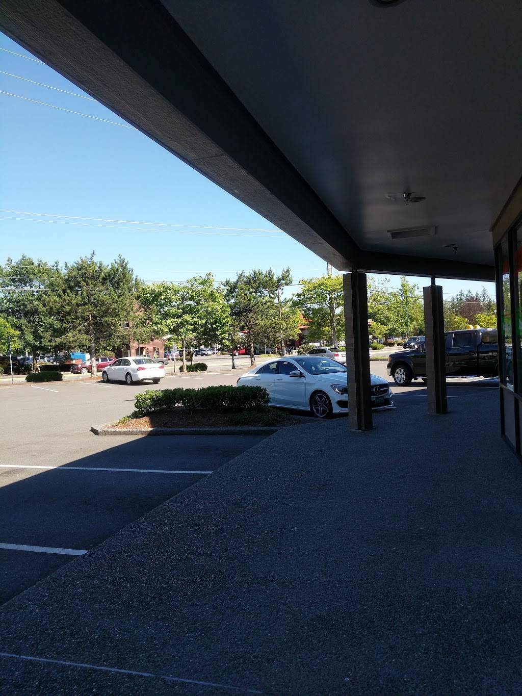 Inglewood Plaza | shopping mall | 653-715 228th Ave NE, Sammamish, WA 98074, USA | 5036034700 OR +1 503-603-4700