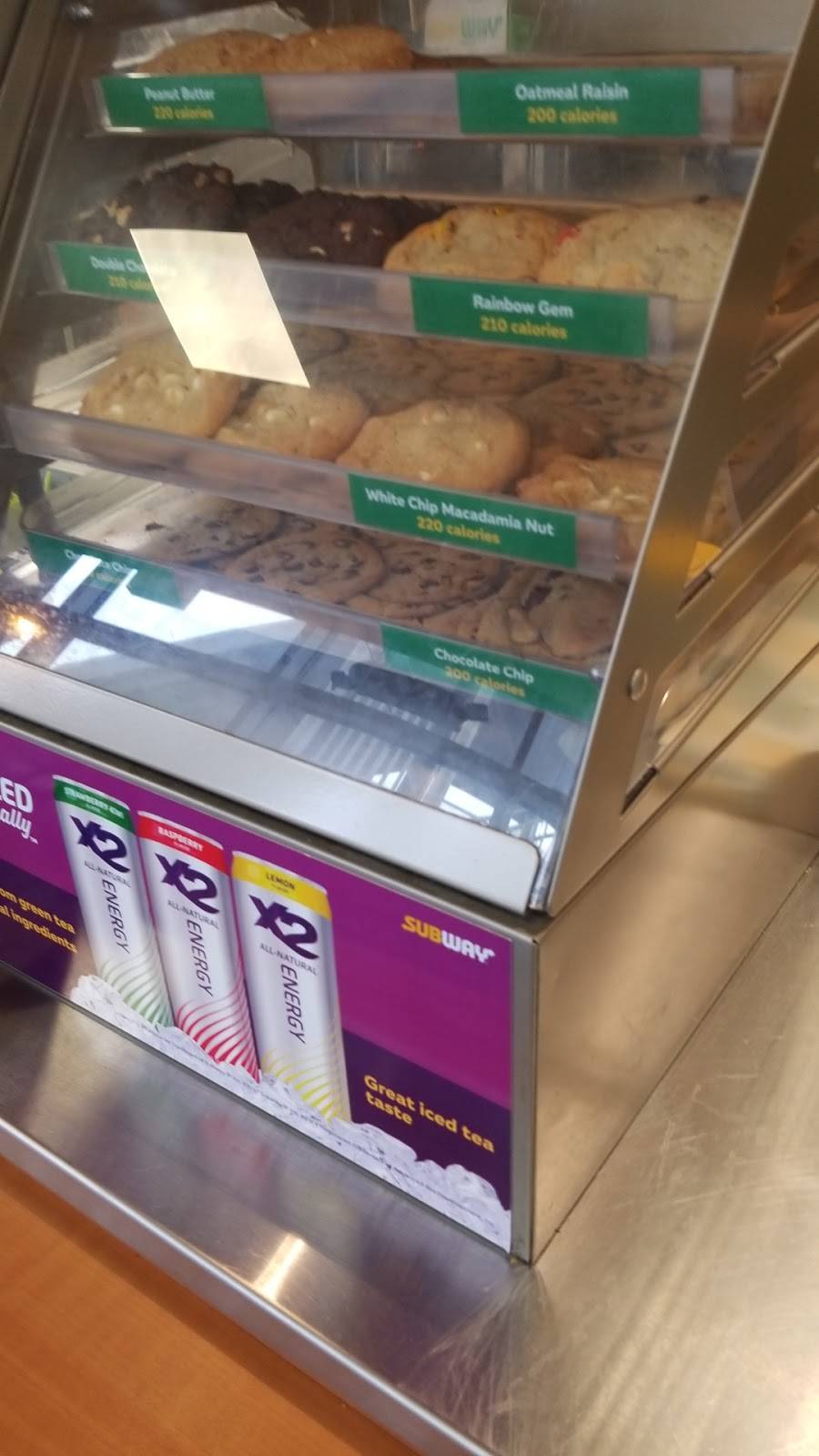 Subway Restaurants | restaurant | 1904 N Western Ave, Chicago, IL 60647, USA | 7733608478 OR +1 773-360-8478