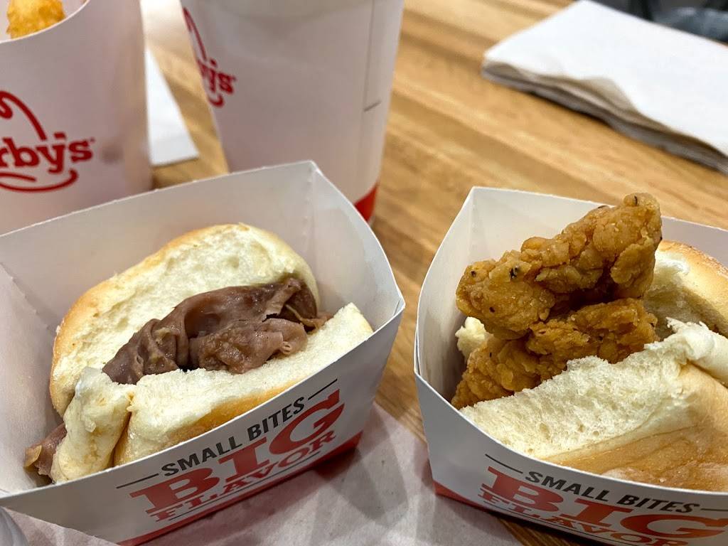 Arbys | restaurant | 2430 State Rte 530 NE, Arlington, WA 98223, USA | 3606548342 OR +1 360-654-8342