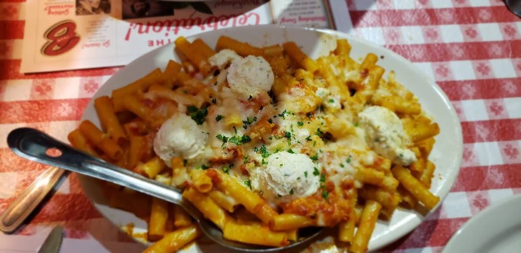 Buca di Beppo Italian Restaurant | restaurant | 7843 Park Ln, Dallas, TX 75225, USA | 2143618462 OR +1 214-361-8462