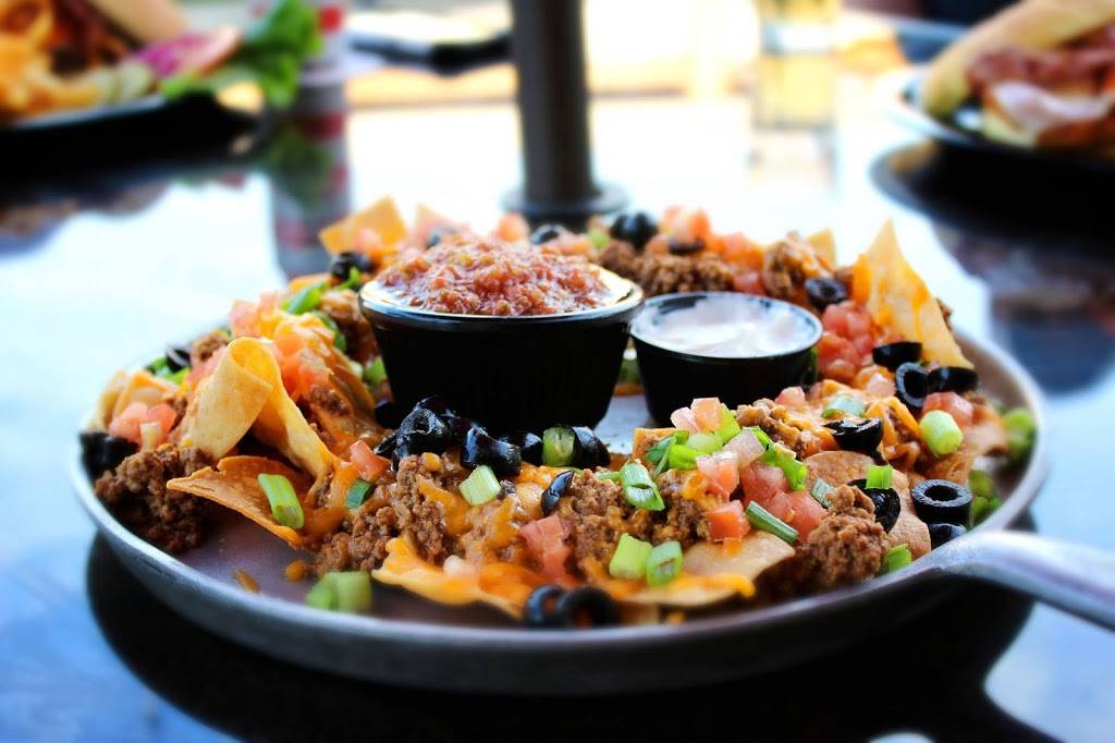 Zsavooz | night club | 206 Brandilynn Blvd, Cedar Falls, IA 50613, USA | 3192663050 OR +1 319-266-3050