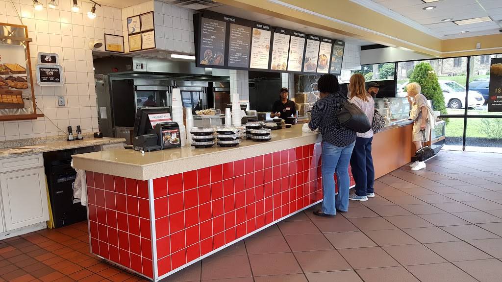 Boston Market | restaurant | 1776 Old York Rd, Abington, PA 19001, USA | 2157849090 OR +1 215-784-9090