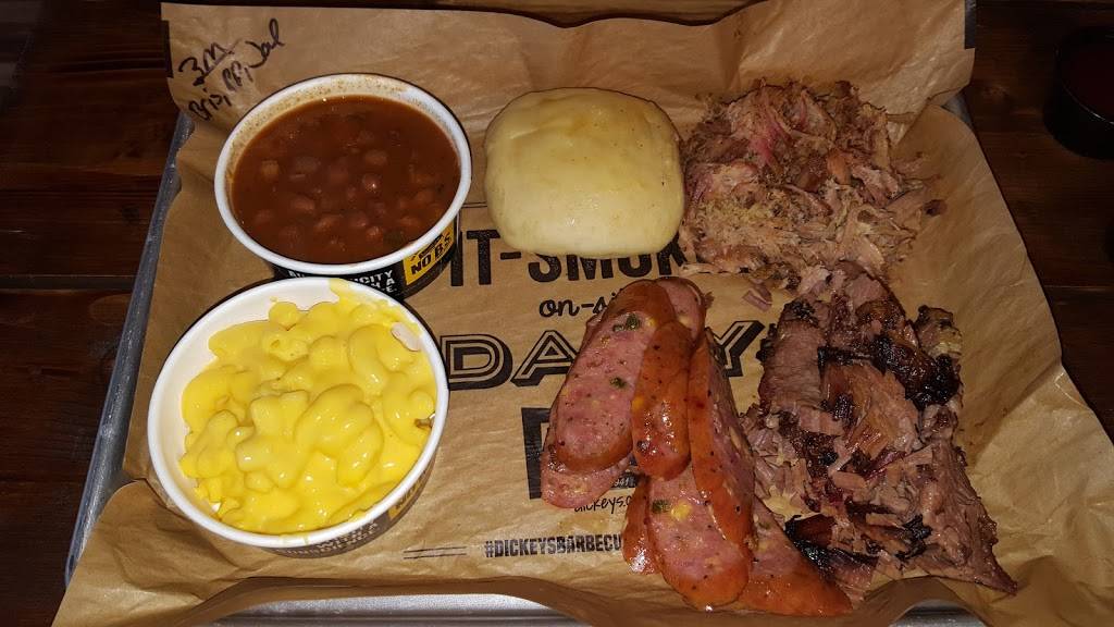 Dickeys Barbecue Pit | restaurant | 6608 Gulf Fwy Suite 700, La Marque, TX 77568, USA | 8888386558 OR +1 888-838-6558