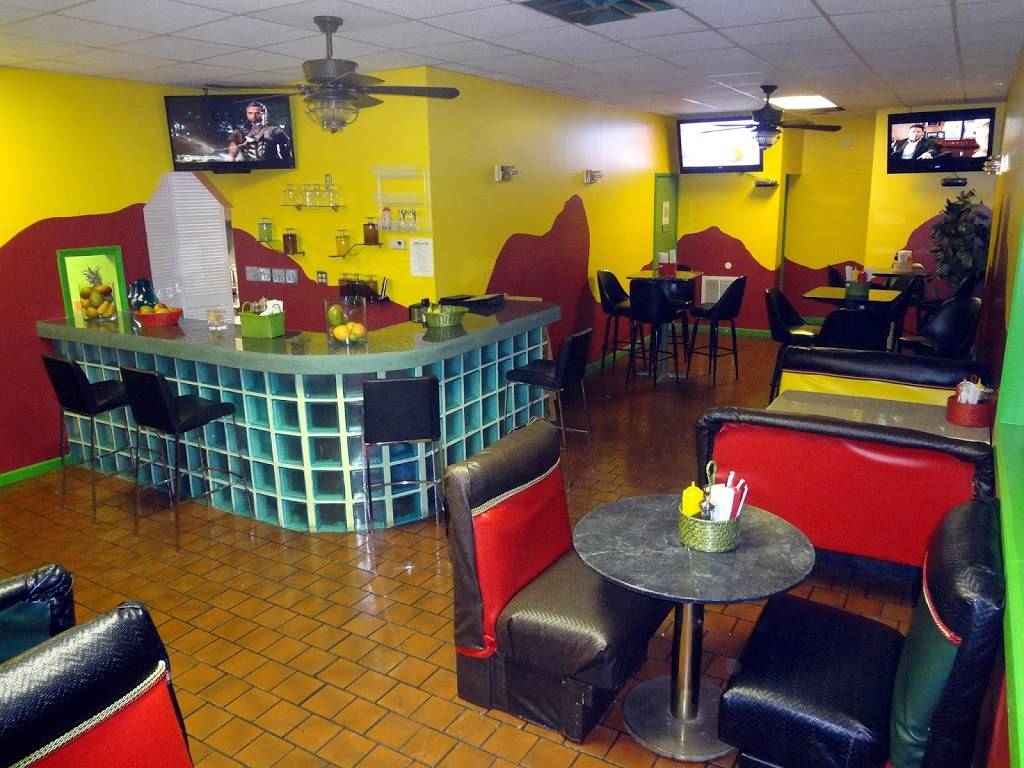 Jerk2Go | restaurant | 2277 Grant St, Gary, IN 46404, USA | 2199495375 OR +1 219-949-5375