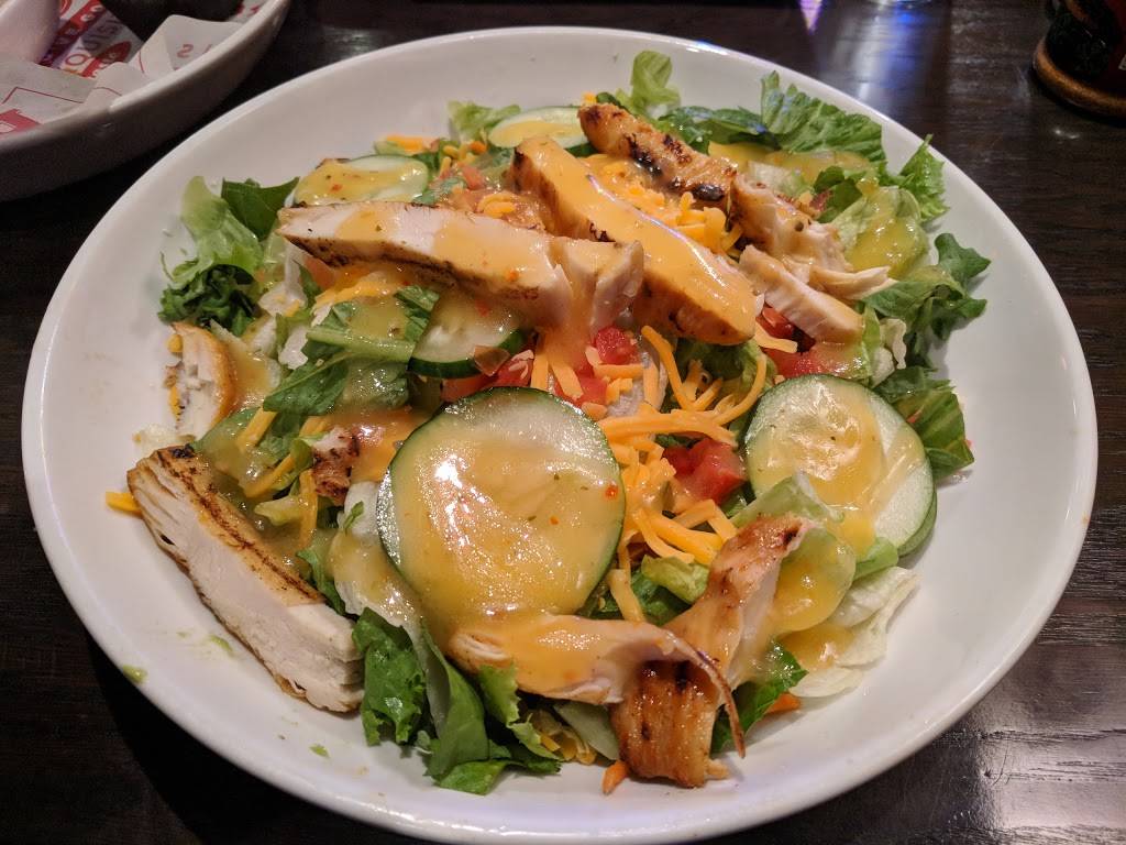 Red Robin Gourmet Burgers and Brews | restaurant | 202 Newnan Crossing Bypass, Newnan, GA 30263, USA | 6784231657 OR +1 678-423-1657