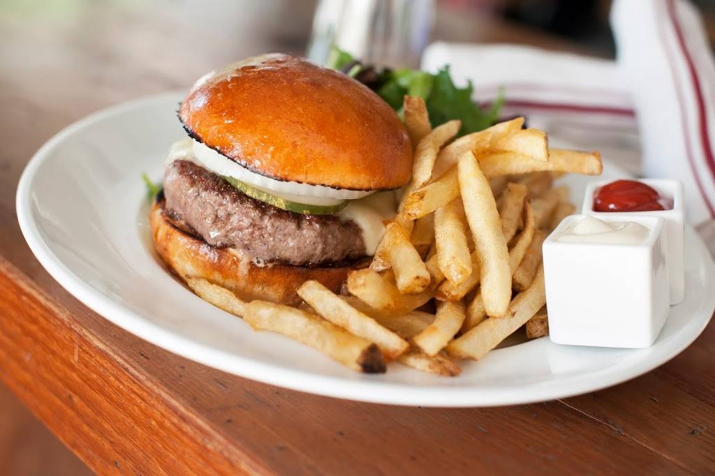 Green Pig Bistro | restaurant | 1025 N Fillmore St, Arlington, VA 22201, USA | 7038881920 OR +1 703-888-1920