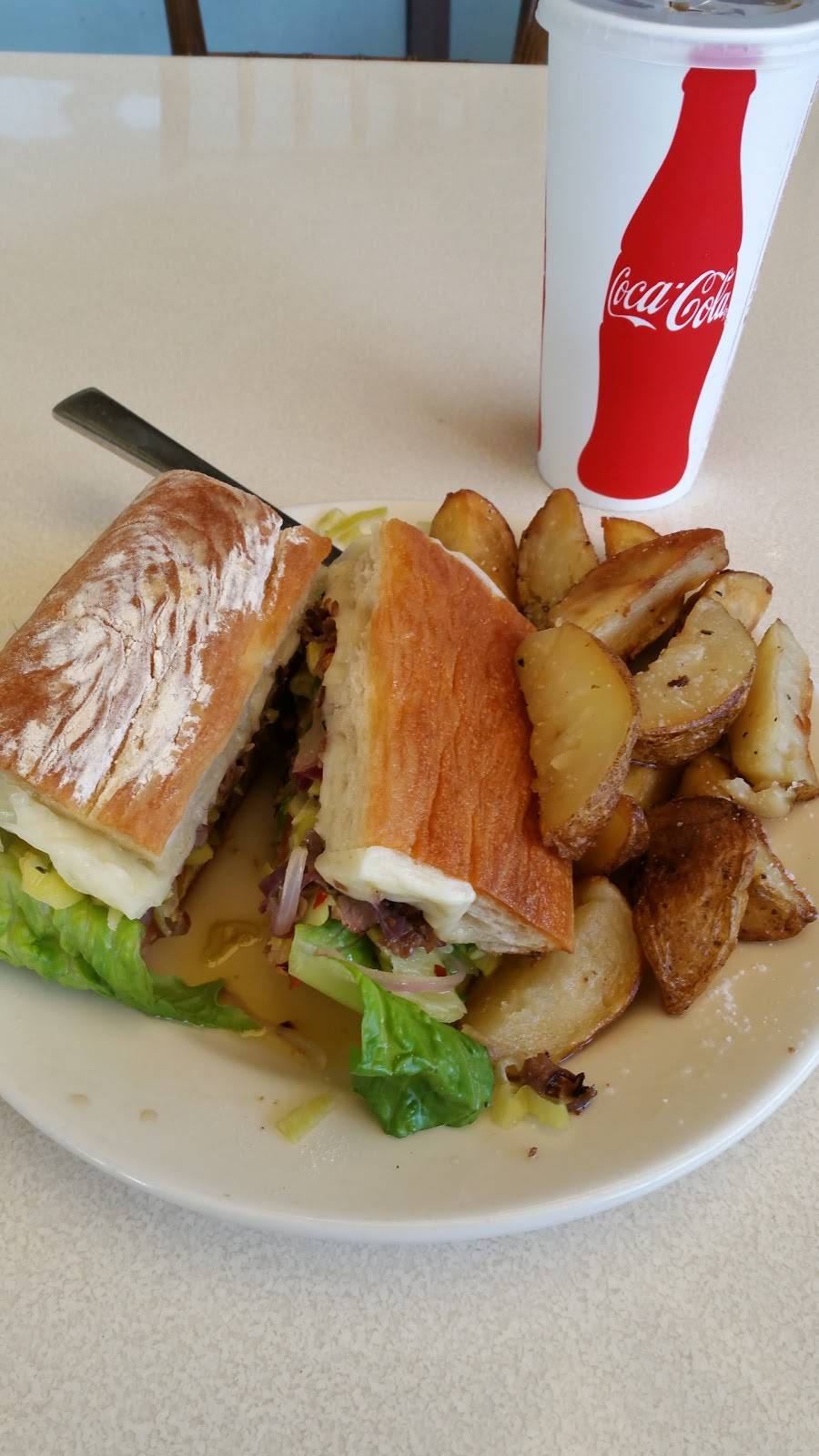 Naples Ristorante E Bar | restaurant | 1550 Disneyland Dr, Anaheim, CA 92802, USA | 7147766200 OR +1 714-776-6200