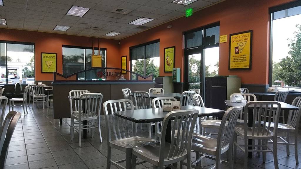 Miguels Jr | restaurant | 2320 Compton Ave, Corona, CA 92881, USA | 9512799393 OR +1 951-279-9393