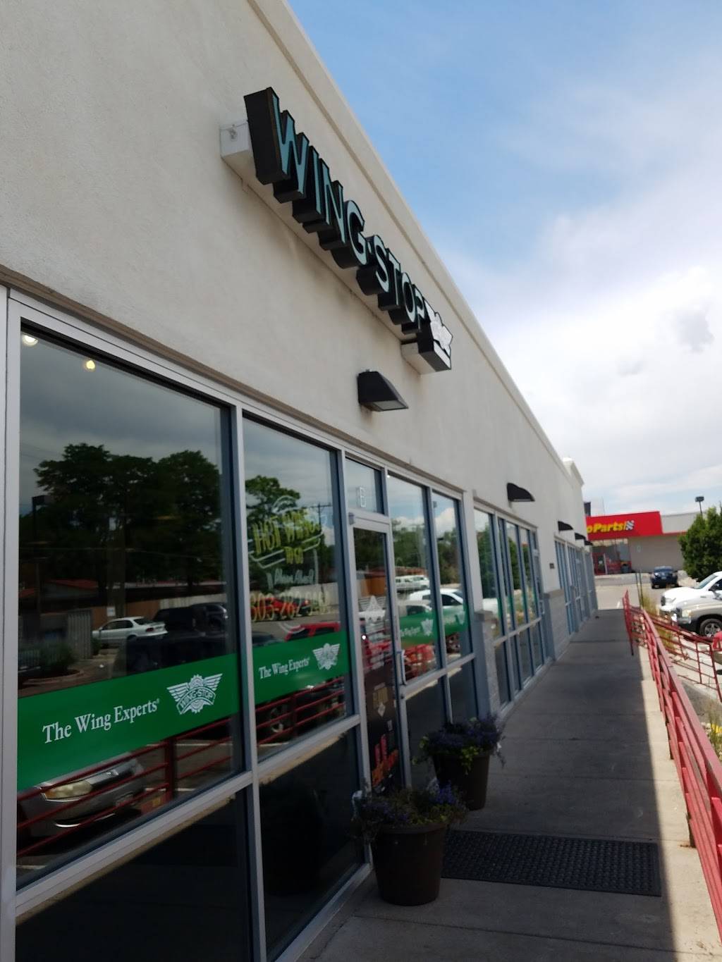 Wingstop | restaurant | 2001 W Alameda Ave, Denver, CO 80223, USA | 3037220734 OR +1 303-722-0734