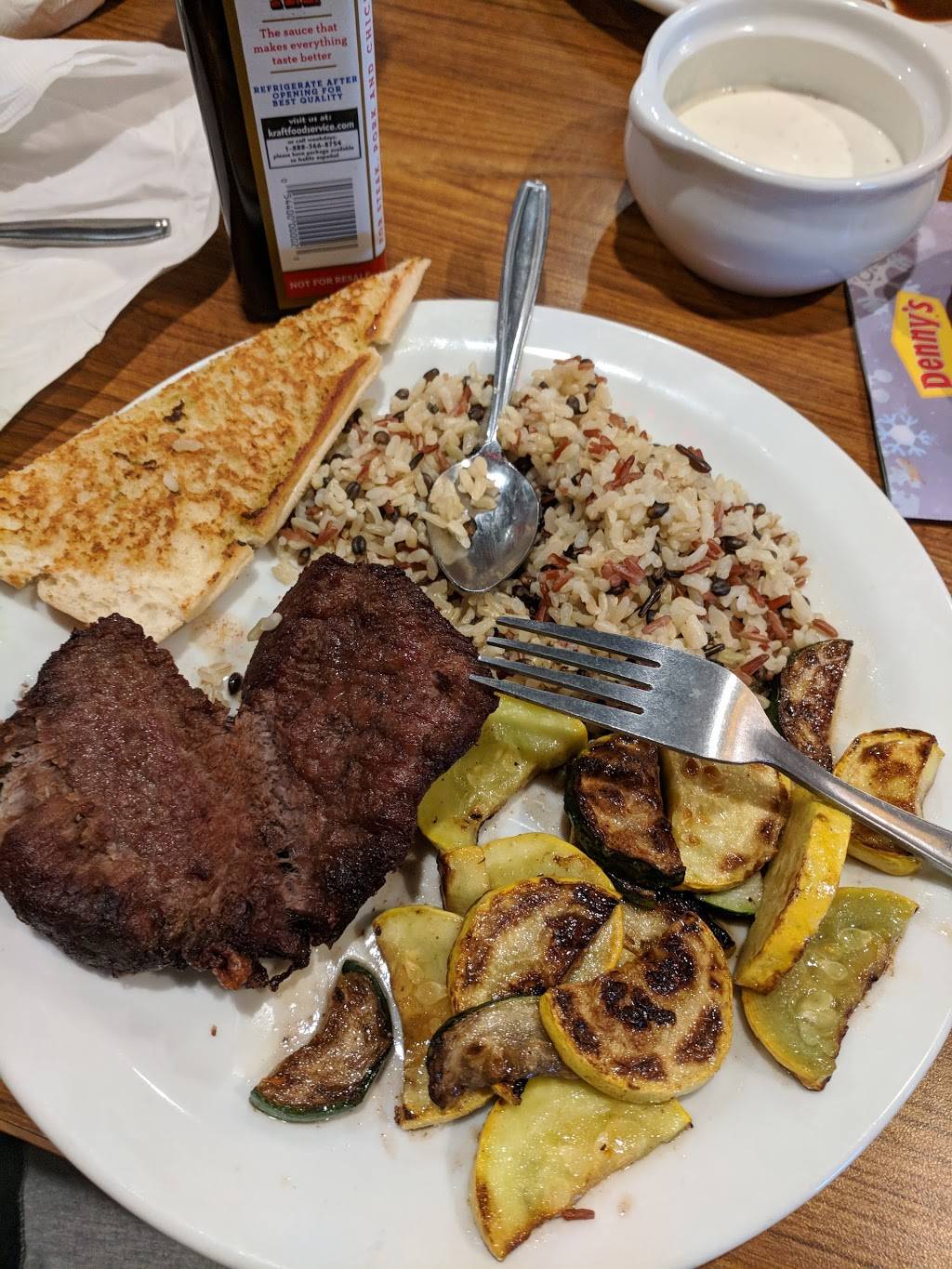 Dennys | restaurant | 6859 W US Hwy 90, San Antonio, TX 78227, USA | 2106733522 OR +1 210-673-3522