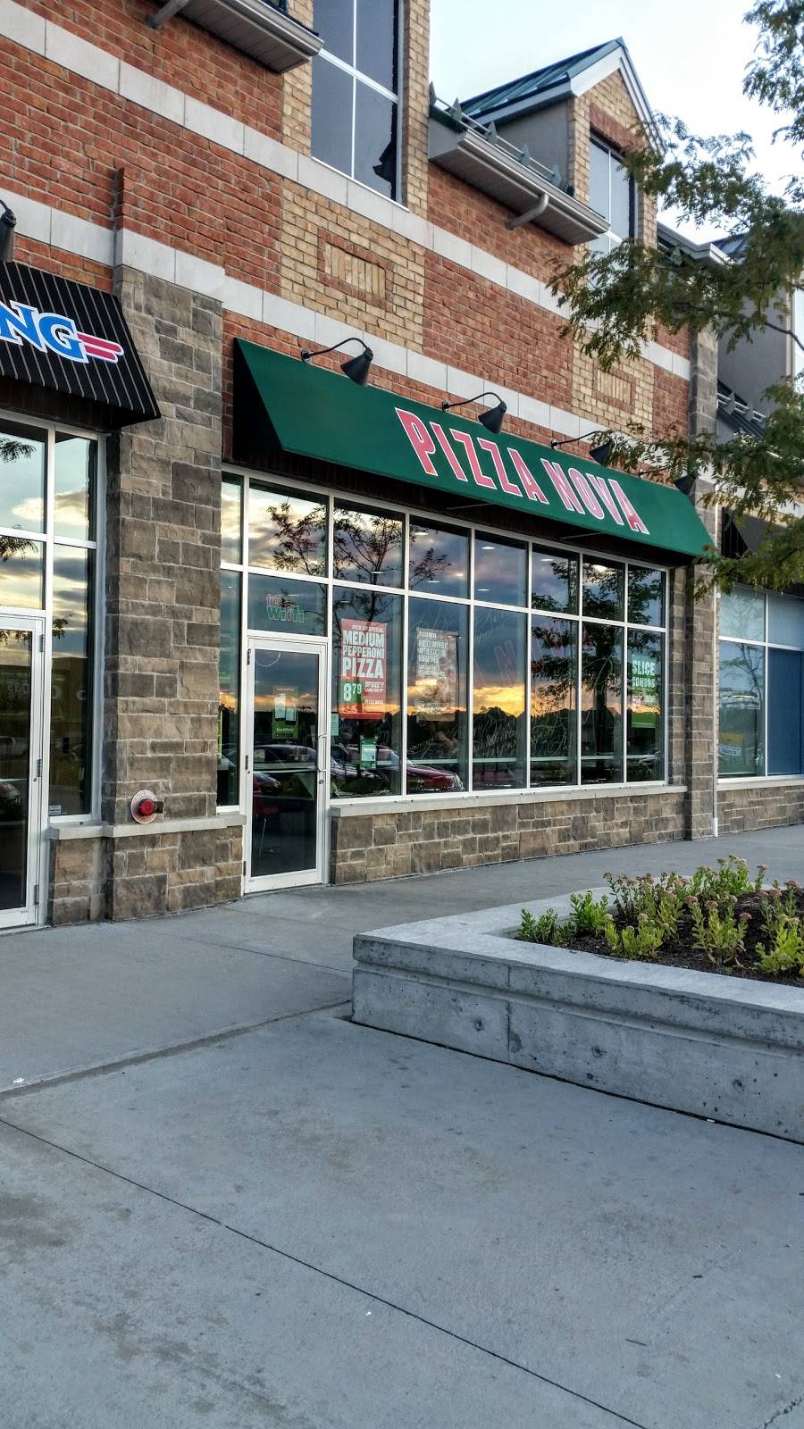 Pizza Nova | meal delivery | 1700 King Rd, King City, ON L7B 0N1, Canada | 4164390000 OR +1 416-439-0000