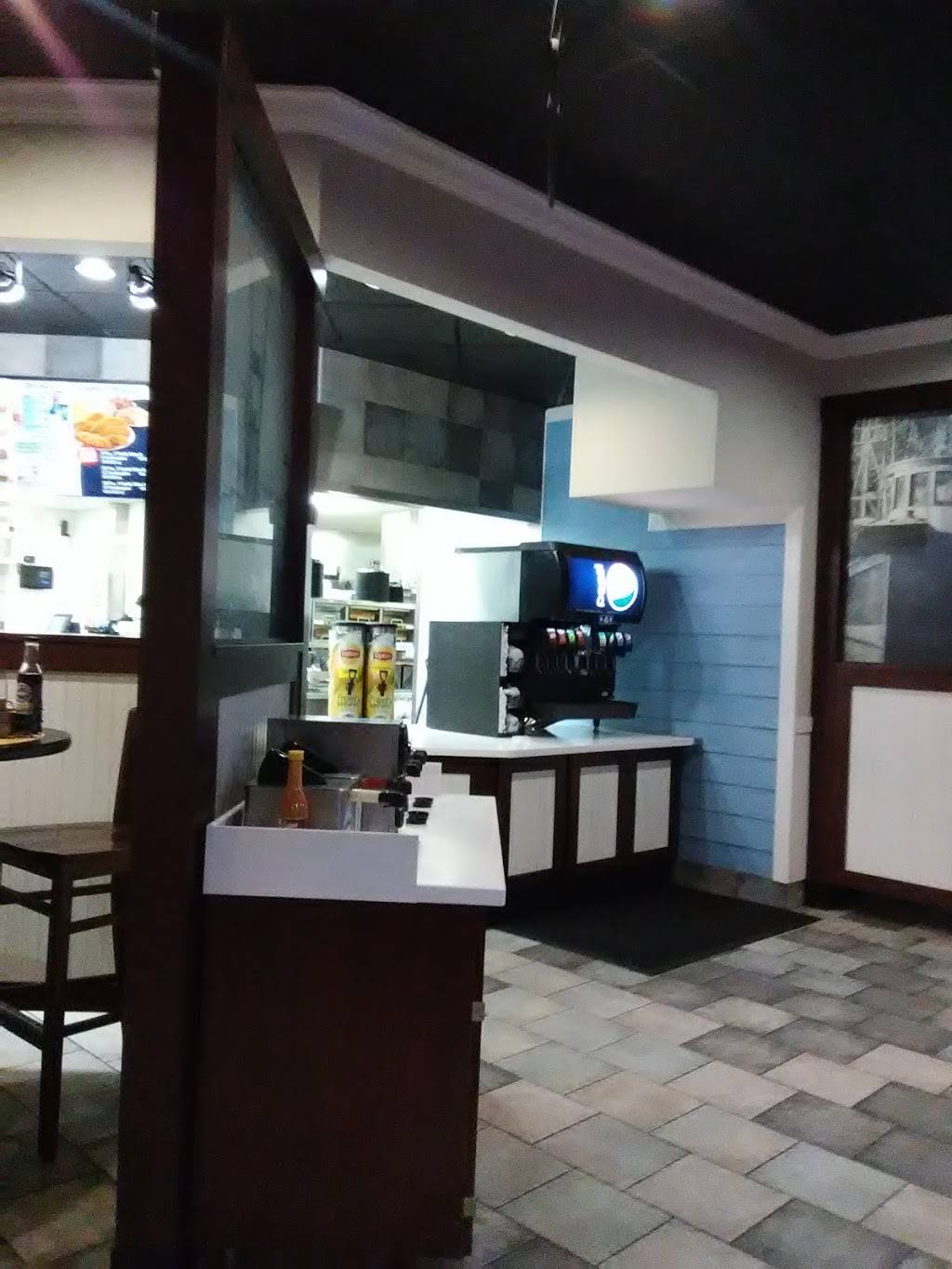 Long John Silvers | restaurant | 1250 E Stop 11 Rd, Indianapolis, IN 46227, USA | 3178834614 OR +1 317-883-4614