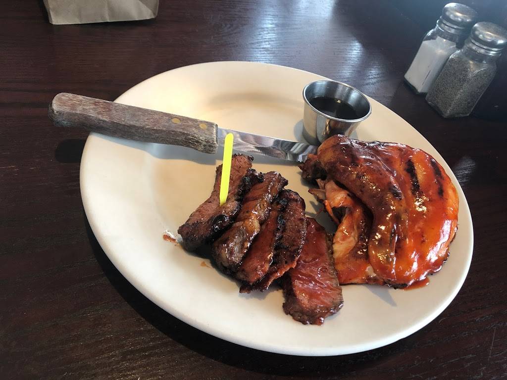 Rosies BBQ and Grillery | restaurant | 8930 Corbin Ave, Northridge, CA 91324, USA | 8183493055 OR +1 818-349-3055