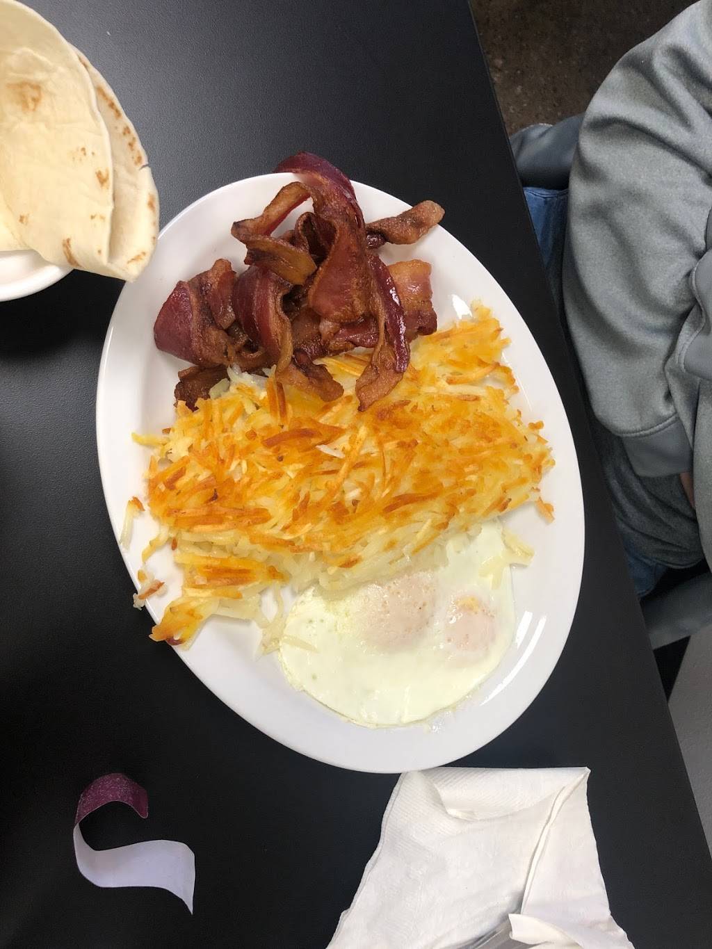 Weck’s | restaurant | 1745 E University Ave, Las Cruces, NM 88001, USA | 5752224294 OR +1 575-222-4294