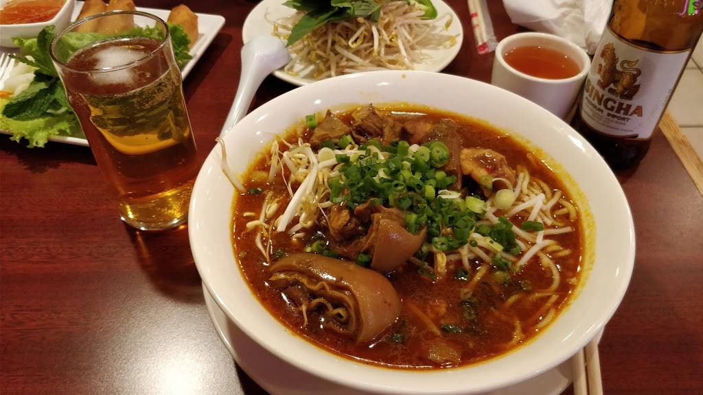 Viet Huong Restaurant | restaurant | 1110 Washington Ave, Philadelphia, PA 19147, USA | 2153365030 OR +1 215-336-5030