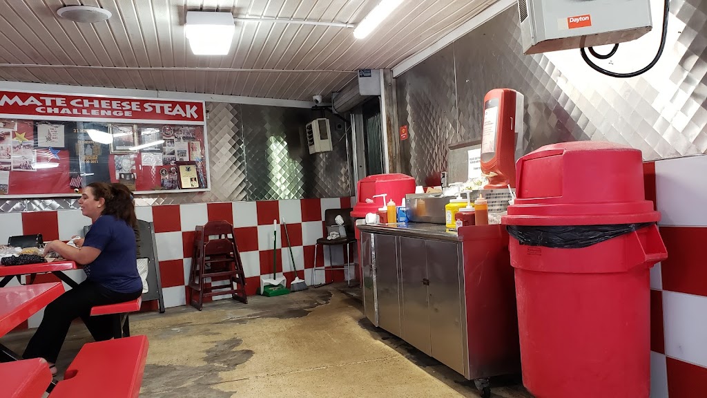 Tony Lukes | restaurant | 1603 N Broad St, Philadelphia, PA 19122, USA | 2152045374 OR +1 215-204-5374