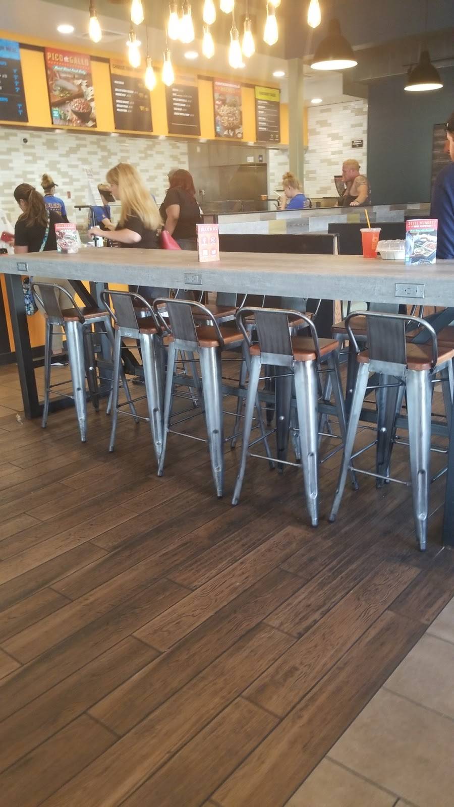 QDOBA Mexican Eats | restaurant | 5335 Beckley Rd, Battle Creek, MI 49015, USA | 2699795208 OR +1 269-979-5208