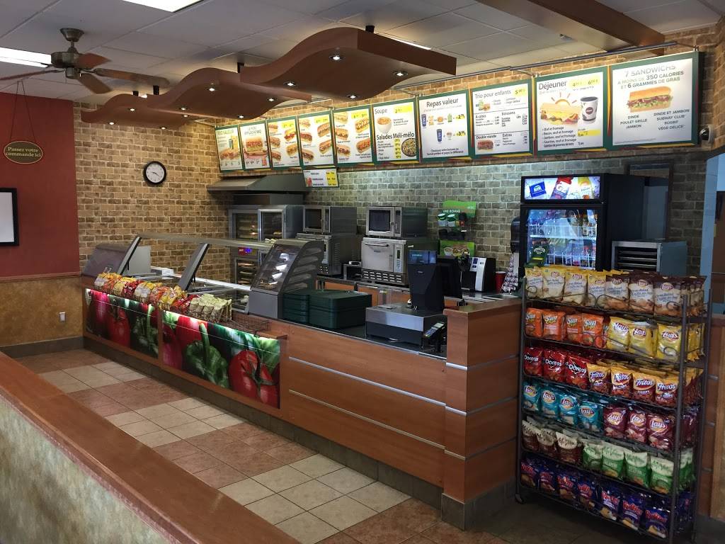 Subway | restaurant | 1950 Chemin du Fer-à-Cheval, Sainte-Julie, QC J3E 2T6, Canada | 4509223320 OR +1 450-922-3320