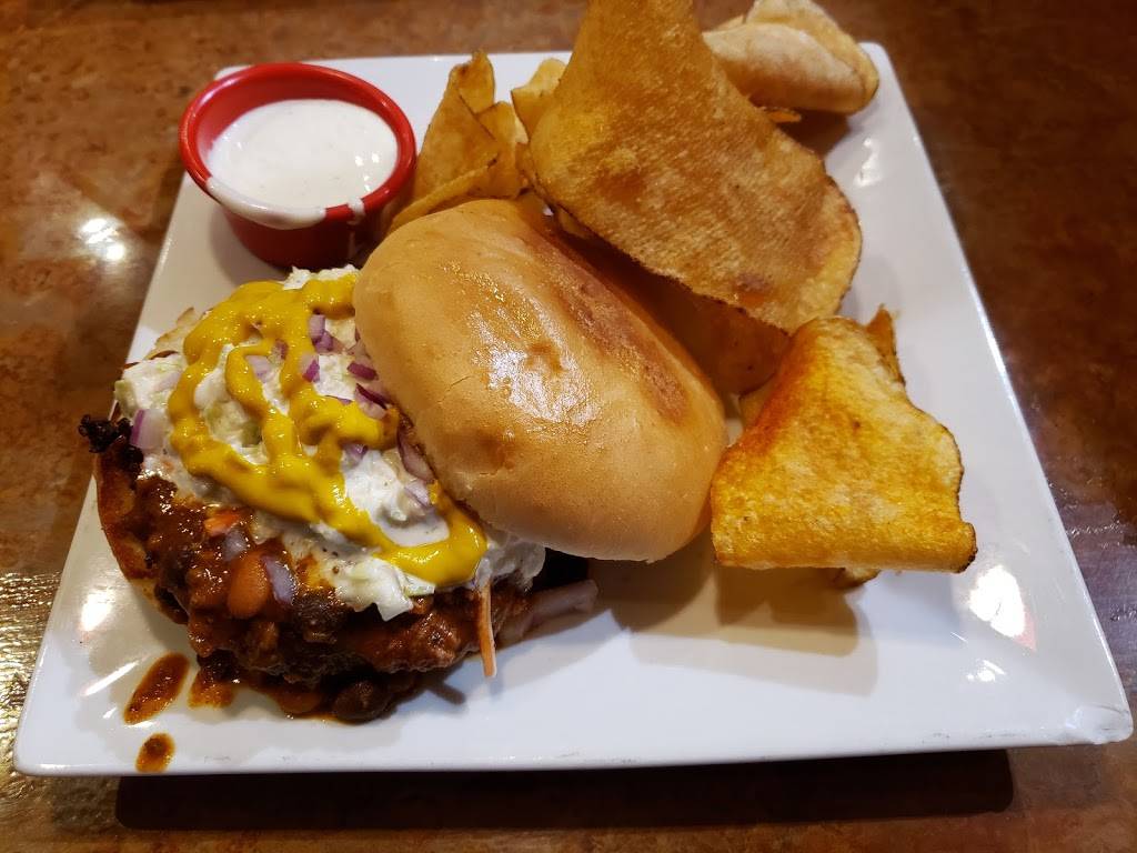 Bon-Bon Wing & Grill | restaurant | 3605 Groometown Rd, Greensboro, NC 27407, USA | 3366177241 OR +1 336-617-7241