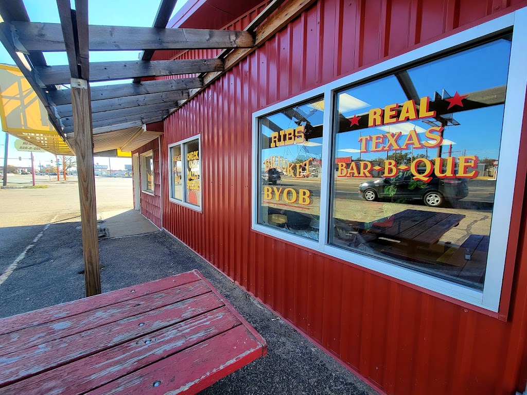 Henks Bar-B-Que | restaurant | 1508 S Grand St, Amarillo, TX 79104, USA | 8063729011 OR +1 806-372-9011