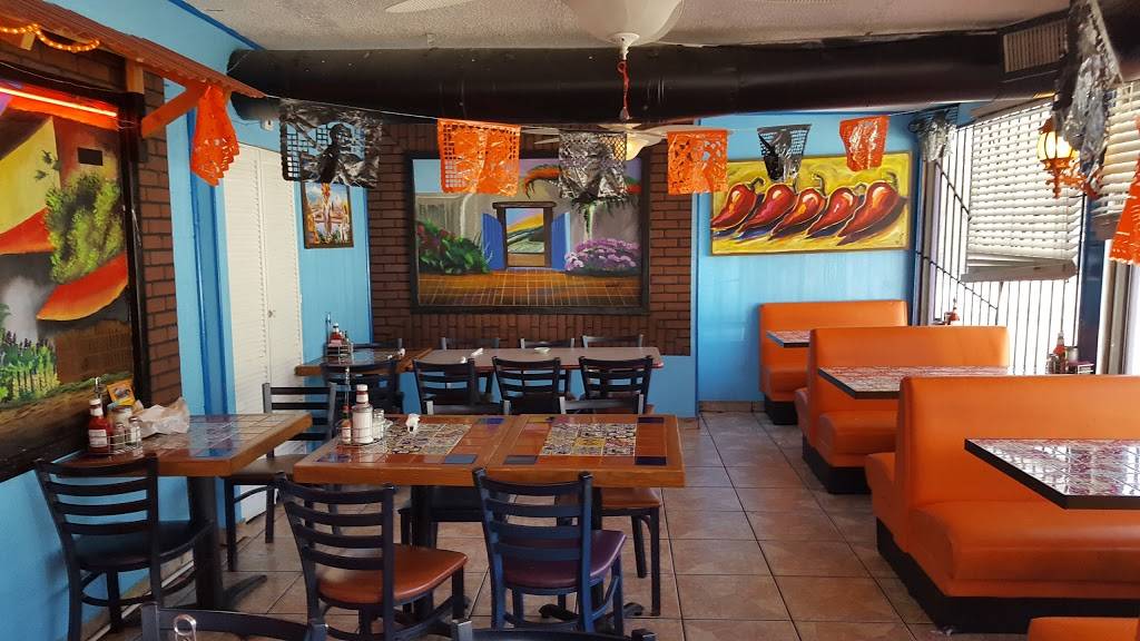 Carmens | restaurant | 4717 Singleton Blvd, Dallas, TX 75212, USA | 2146780020 OR +1 214-678-0020