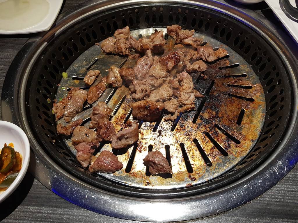 Gen Korean BBQ House | restaurant | 1300 S Harbor Blvd, Fullerton, CA 92832, USA | 7147730803 OR +1 714-773-0803