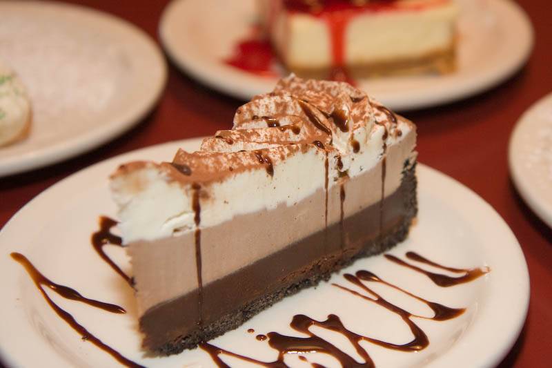 Old Dominion BrewHouse | restaurant | 6504 America Blvd #105, Hyattsville, MD 20782, USA | 3018871818 OR +1 301-887-1818