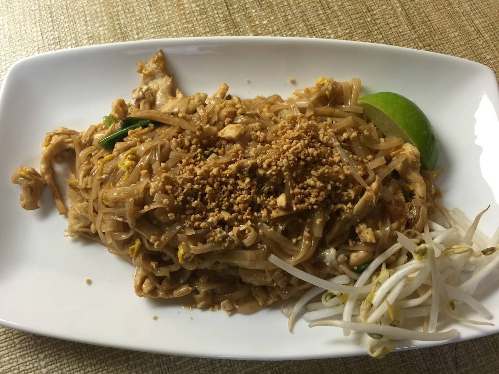 Sunny Thai | restaurant | 3118 E Henrietta Rd, Henrietta, NY 14467, USA | 5853349098 OR +1 585-334-9098