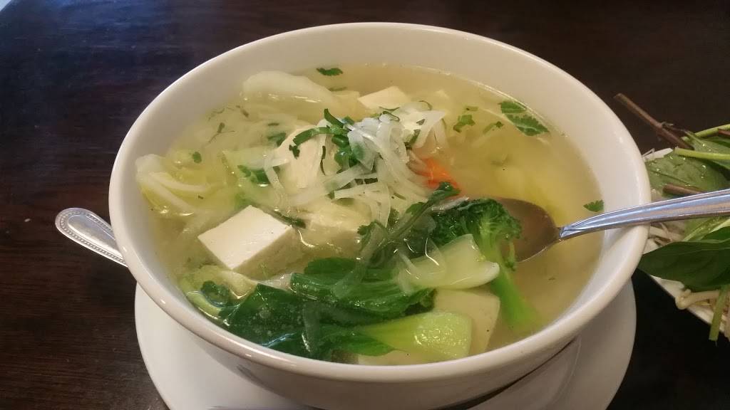 Pho A.V. | restaurant | 3202 E Greenway Rd, Phoenix, AZ 85032, USA | 6029230241 OR +1 602-923-0241