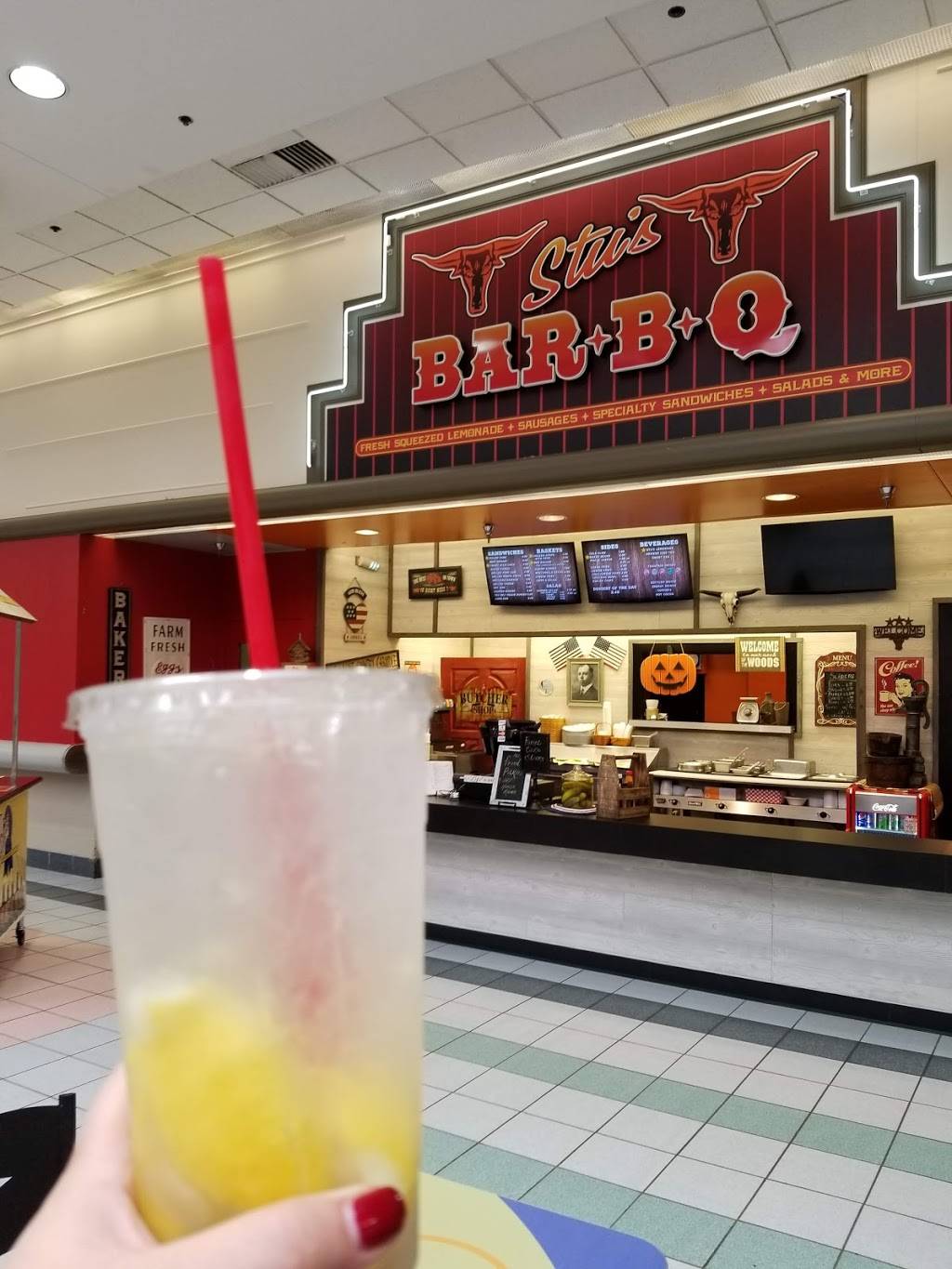 Stus BBQ | restaurant | 3800 Merle Hay Rd, Des Moines, IA 50310, USA | 5153316620 OR +1 515-331-6620