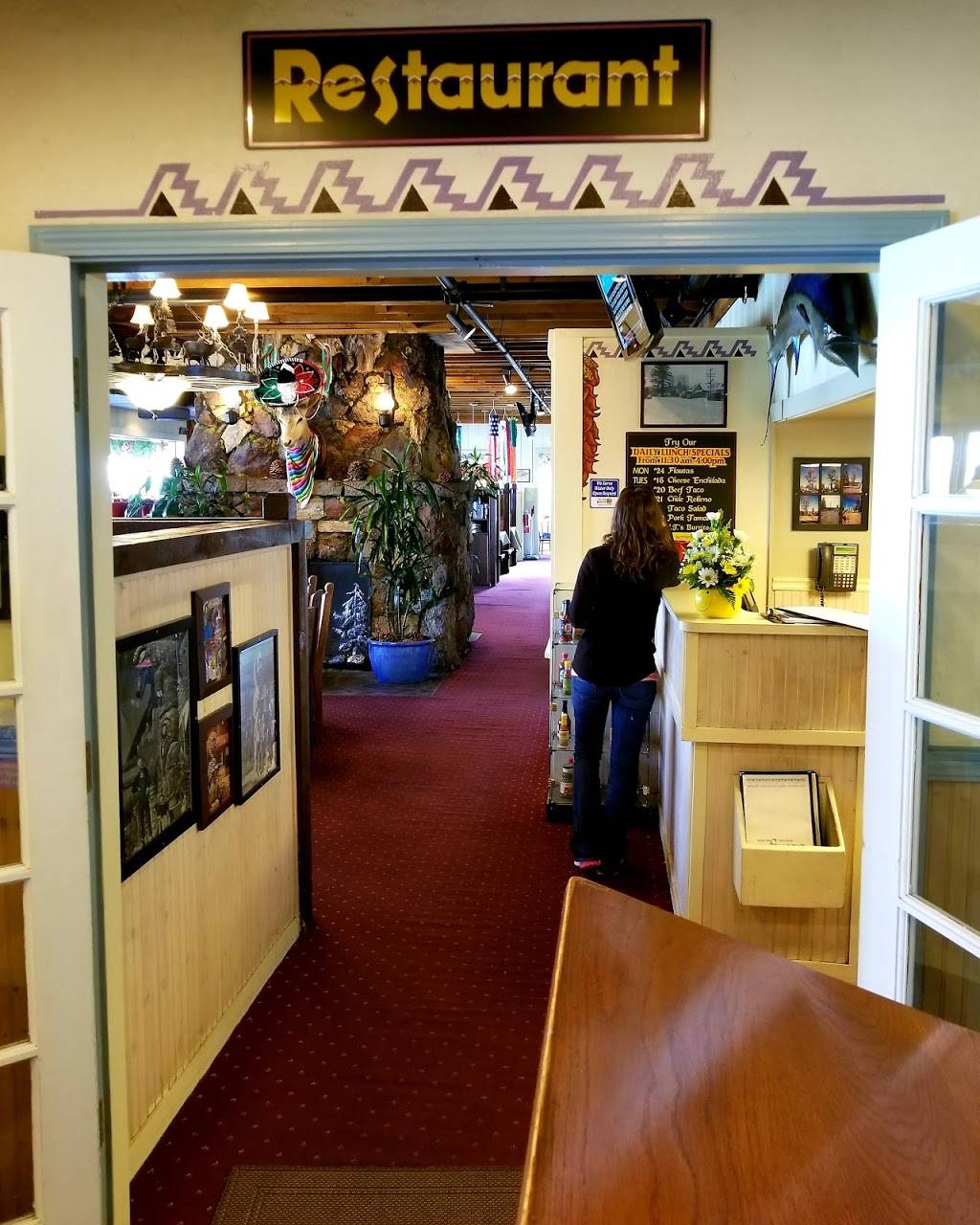 The Blue Agave | restaurant | 425 N Lake Blvd, Tahoe City, CA 96145, USA | 5305838113 OR +1 530-583-8113