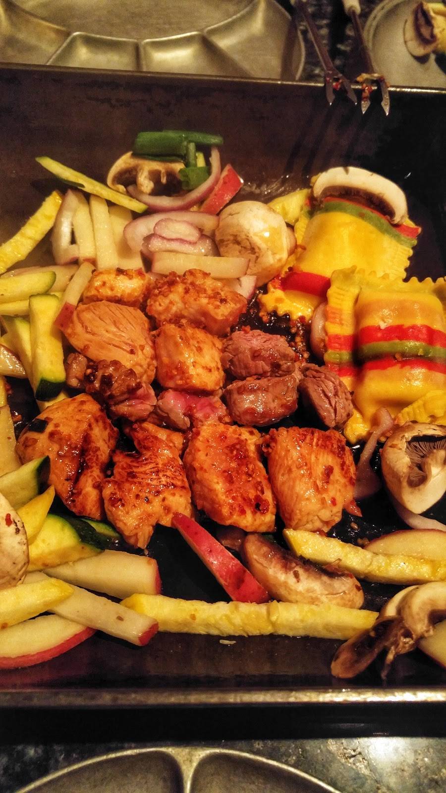 Simply Fondue | restaurant | 2108 Greenville Ave, Dallas, TX 75206, USA | 2148278878 OR +1 214-827-8878