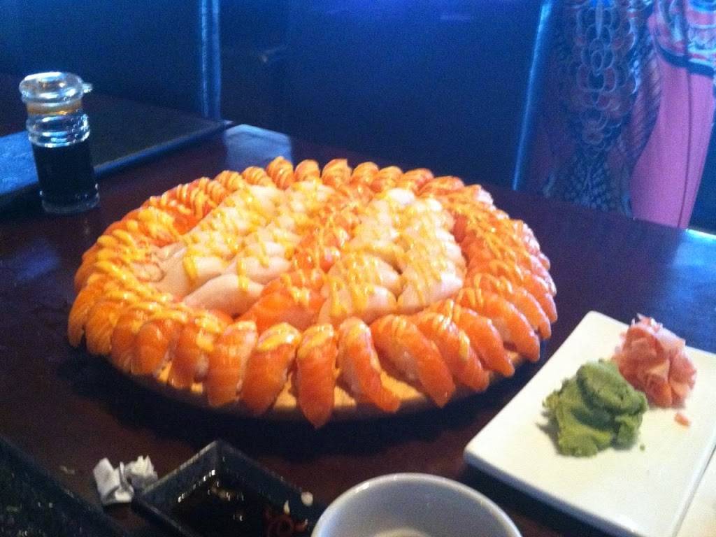 Kyoto Sushi | restaurant | 2100 Snelling Ave, Roseville, MN 55113, USA | 6516365888 OR +1 651-636-5888