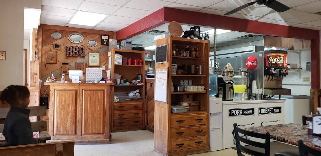 Stagecoach Catering & BBQ | restaurant | 400 W South St, Newkirk, OK 74647, USA | 5803623082 OR +1 580-362-3082