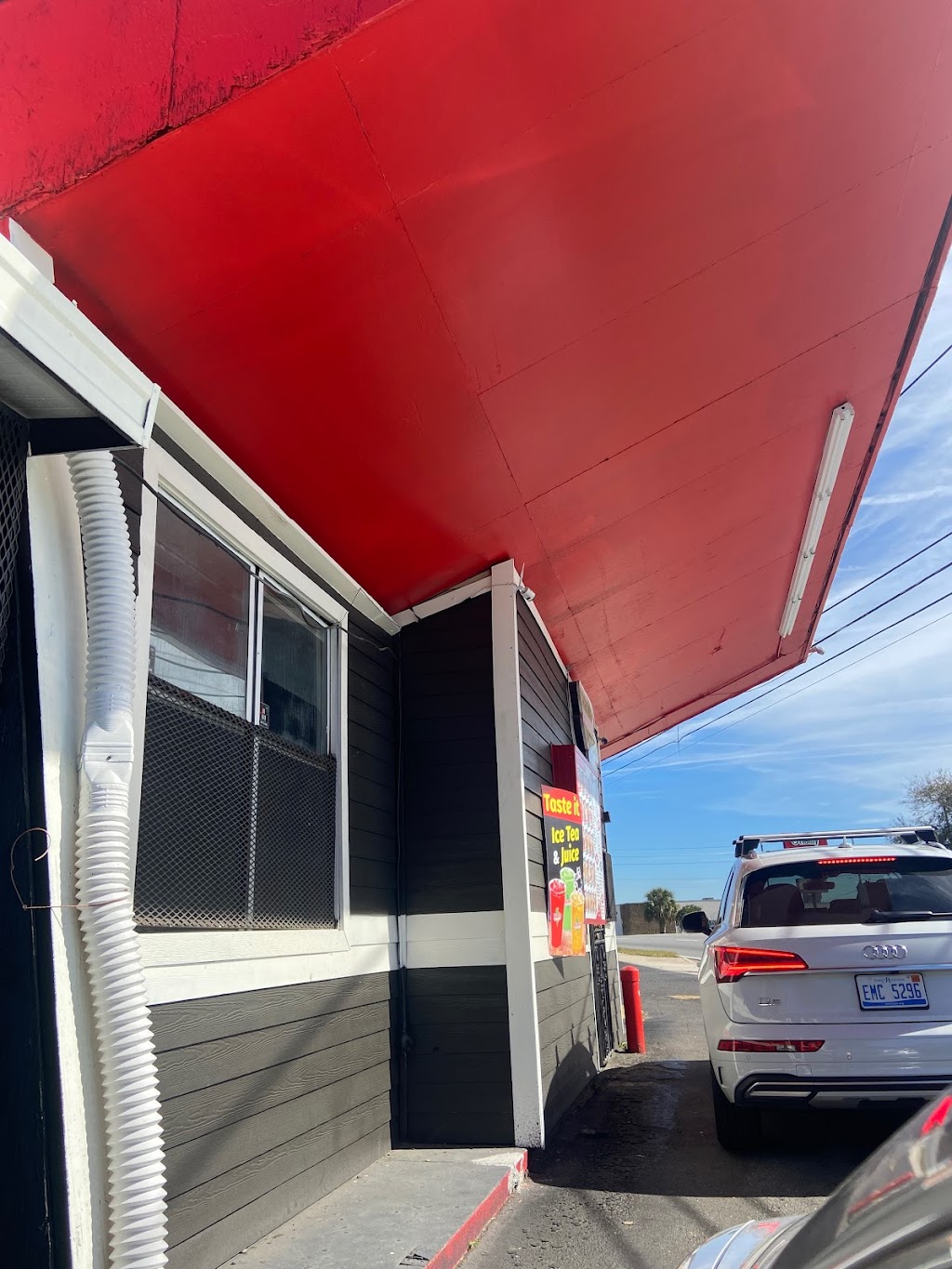 Tunis Edgewood | restaurant | 1551 Edgewood Ave W, Jacksonville, FL 32208, USA | 9043741101 OR +1 904-374-1101