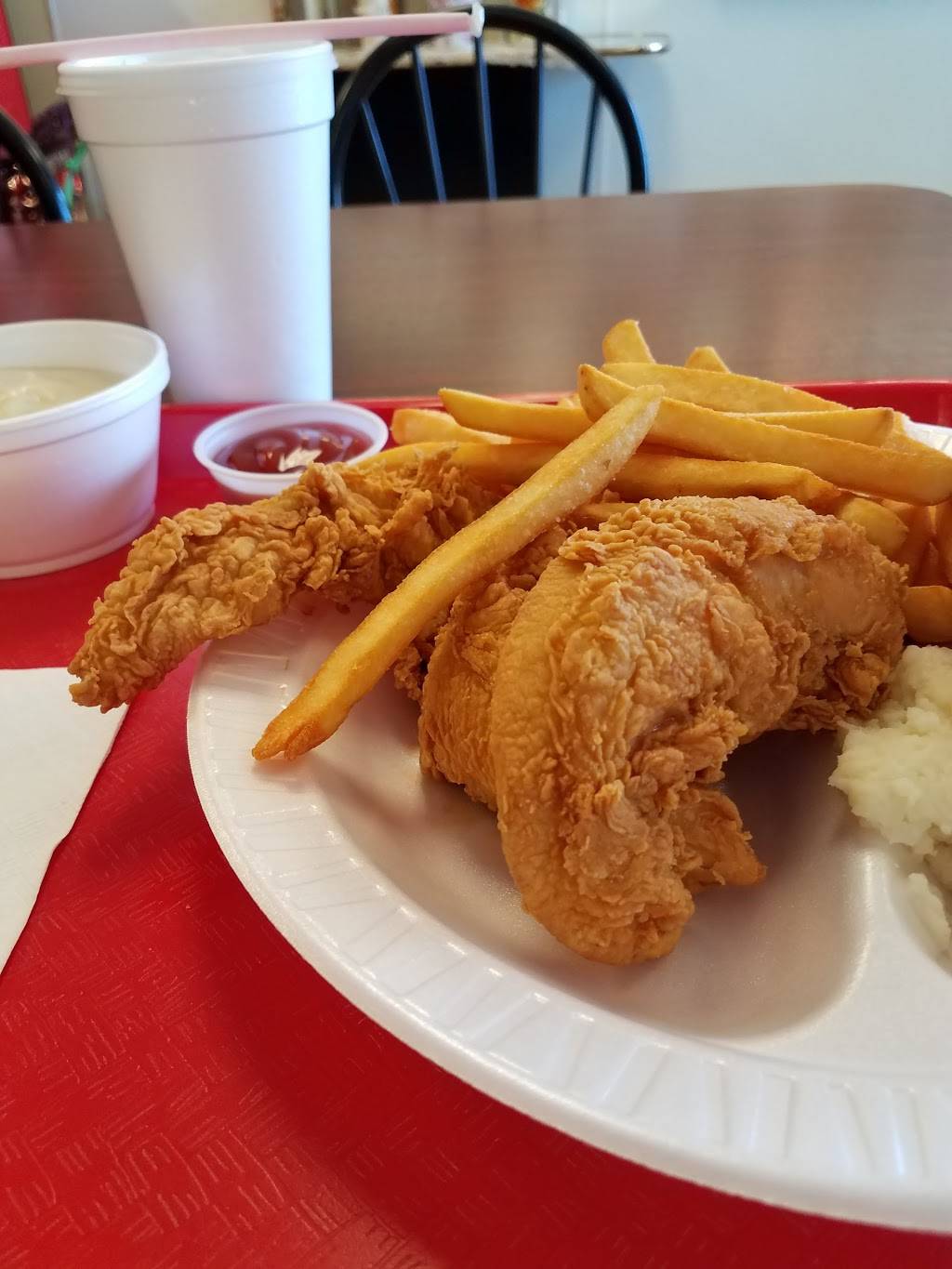 Annas Chicken | restaurant | 6644 Rufe Snow Dr, Fort Worth, TX 76148, USA | 8174286004 OR +1 817-428-6004