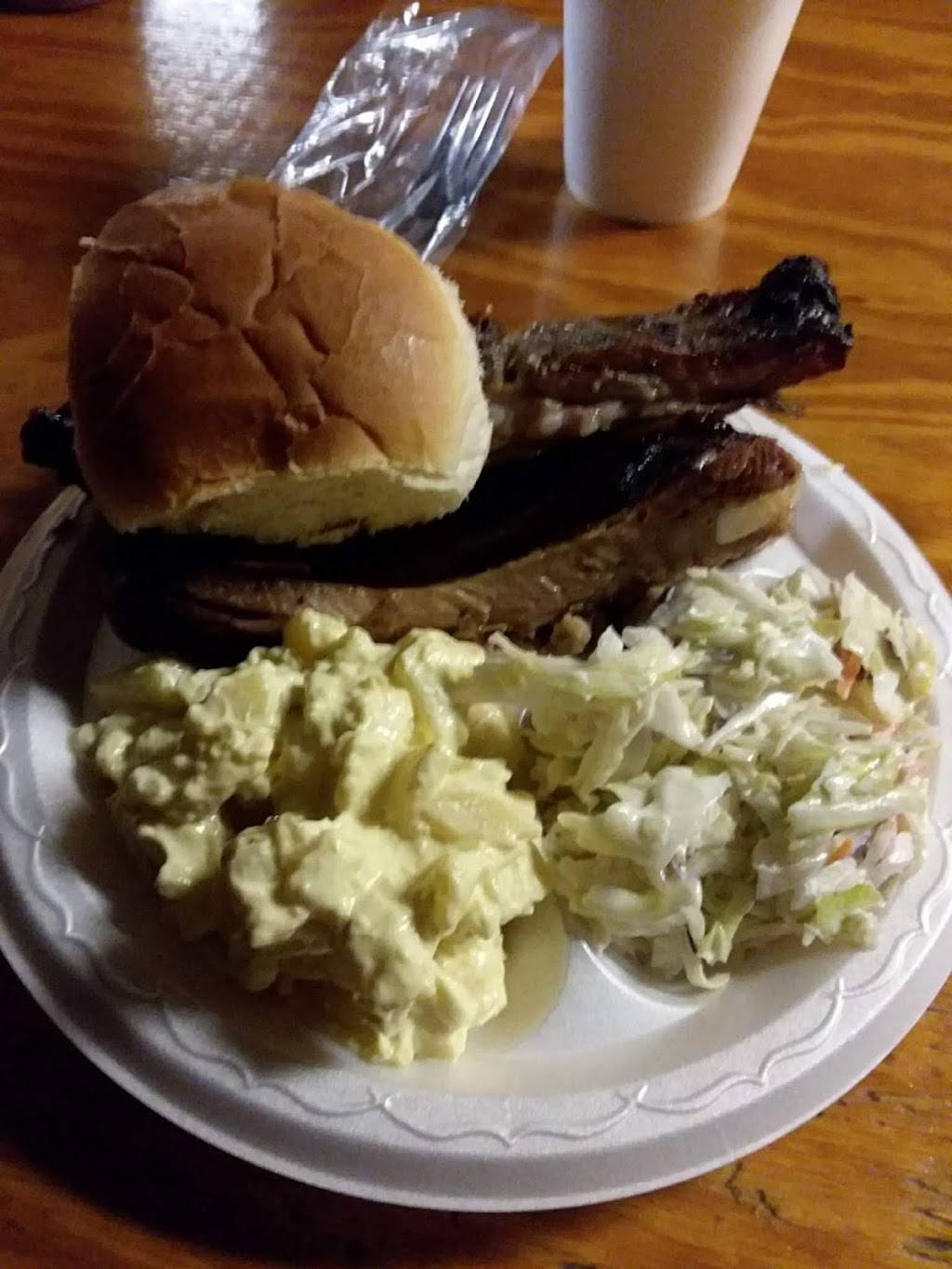 Shack BBQ | restaurant | 7744 Stemley Bridge Rd, Talladega, AL 35160, USA | 2562682005 OR +1 256-268-2005
