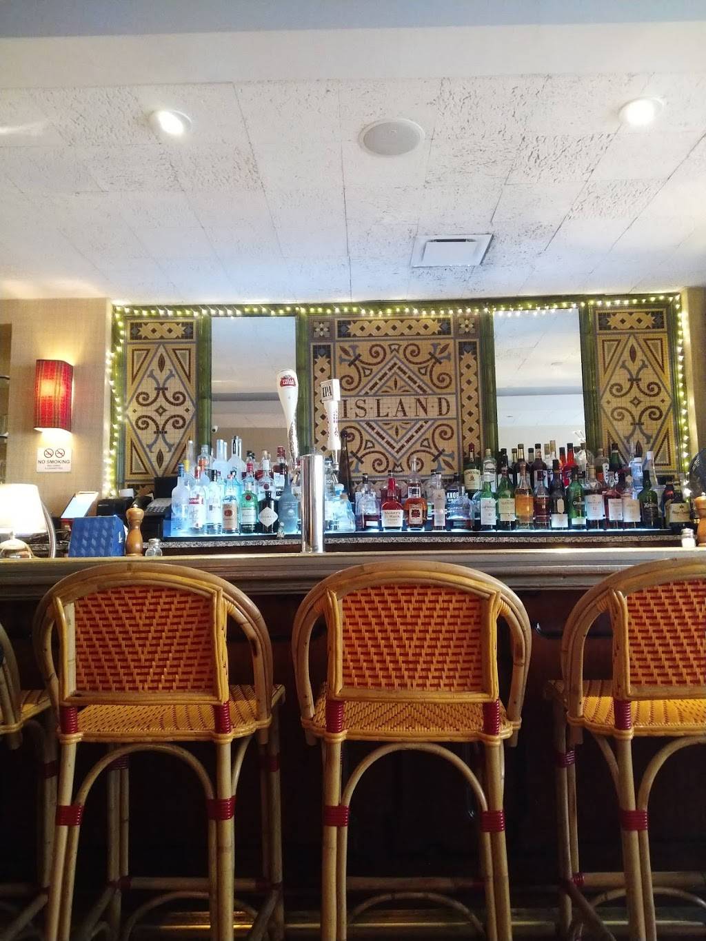 Island | restaurant | 1305 Madison Ave, New York, NY 10128, USA | 2129961200 OR +1 212-996-1200