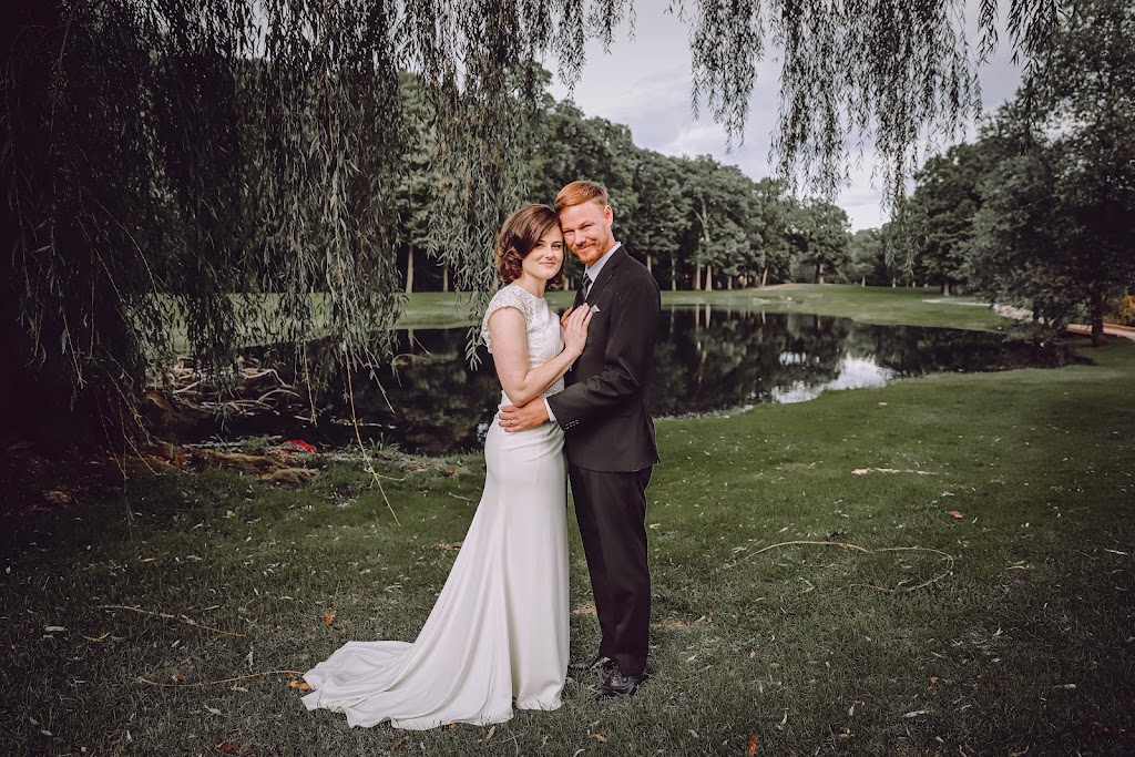 Dunham Hills Golf Club Inc | restaurant | 13561 Dunham Rd, Hartland, MI 48353, USA | 2488879170 OR +1 248-887-9170