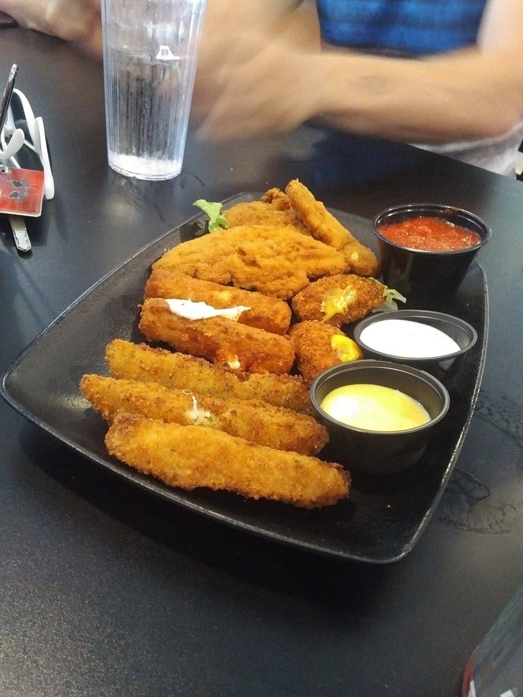 Sports Page Bar & Grill | restaurant | 504 England St, Ashland, VA 23005, USA | 8044966700 OR +1 804-496-6700