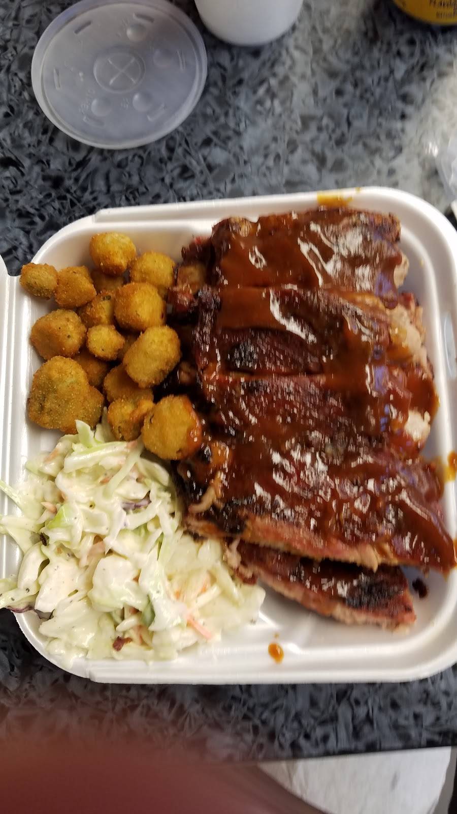 Chatt Smoke House | restaurant | 416 E M L King Blvd, Chattanooga, TN 37403, USA | 4234684978 OR +1 423-468-4978