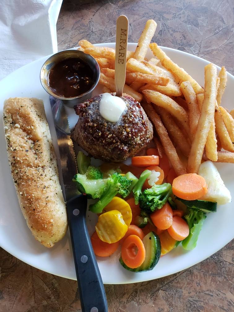 Nickys Lionhead Restaurant | restaurant | 331 Main Ave, De Pere, WI 54115, USA | 9209832991 OR +1 920-983-2991