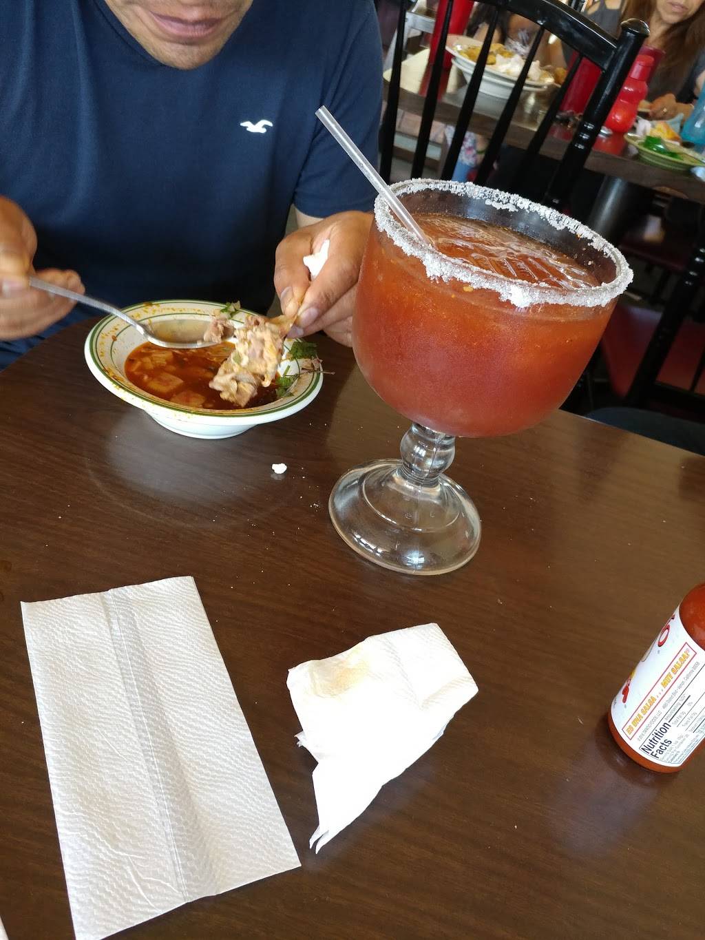 El Jacalito | restaurant | 2331, 10221 Valley Blvd, El Monte, CA 91731, USA | 6264422155 OR +1 626-442-2155