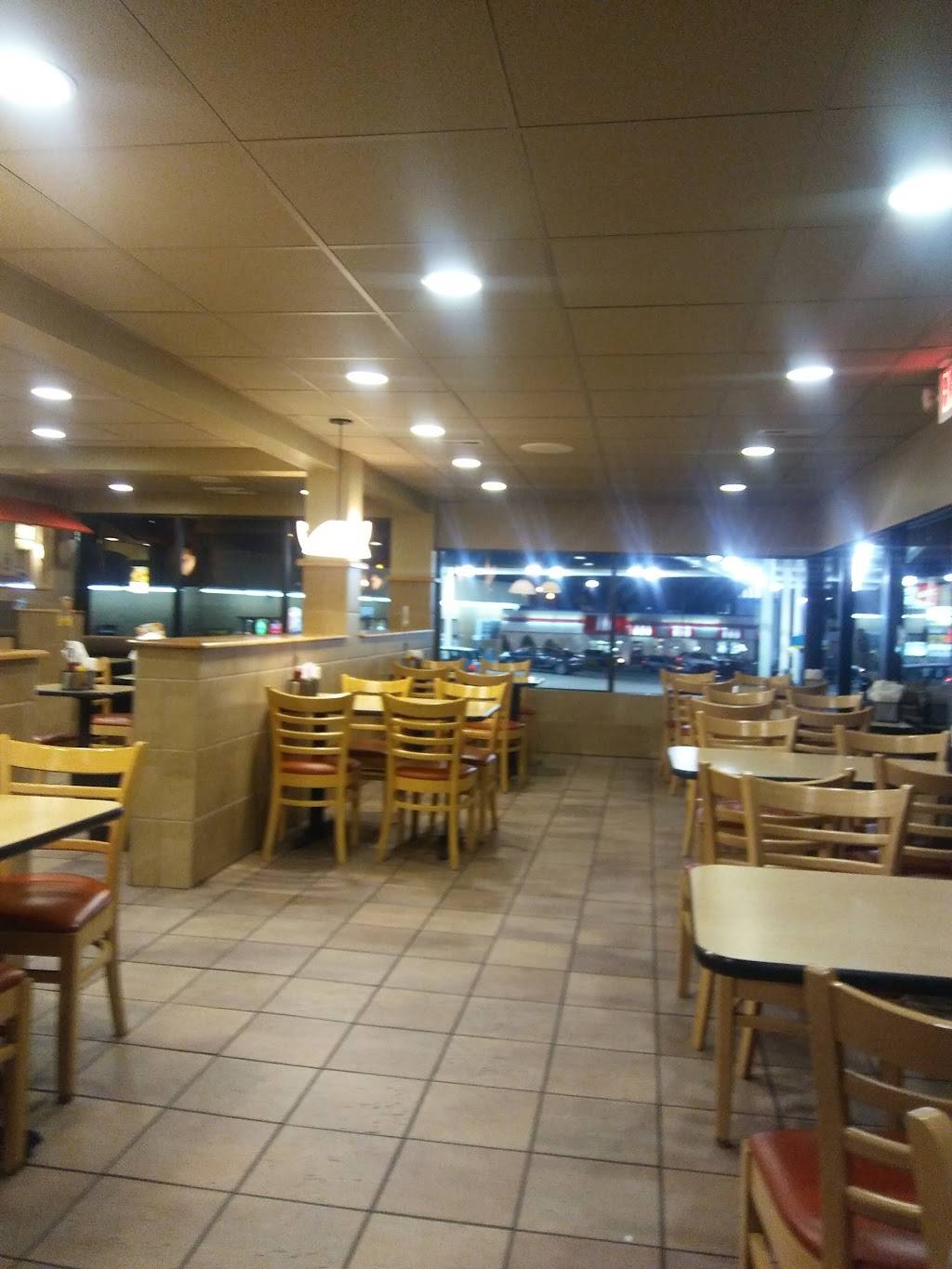 Dairy Queen Grill & Chill | restaurant | 819 Lynn Garden Dr, Kingsport, TN 37660, USA | 4232473231 OR +1 423-247-3231