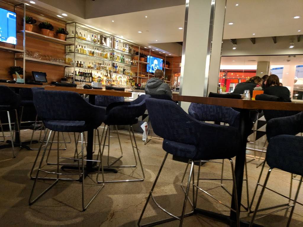 Cantina Laredo | restaurant | 300 West Market, Bloomington, MN 55425, USA | 9524068311 OR +1 952-406-8311