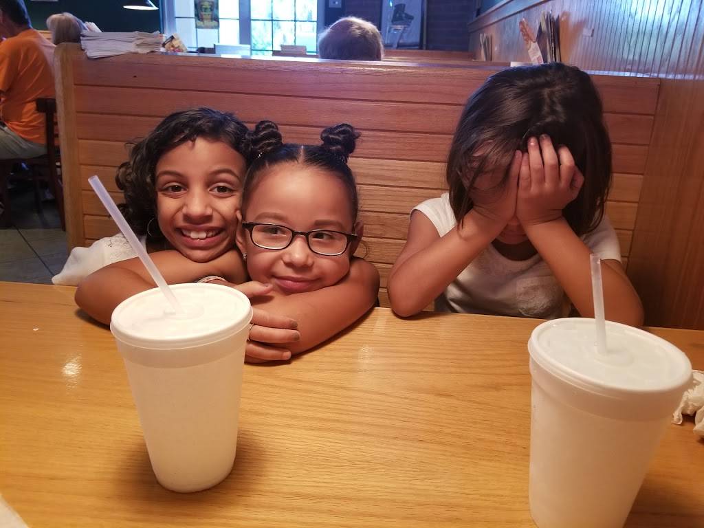 Beef O Bradys | restaurant | 3114 Lee Blvd, Lehigh Acres, FL 33971, USA | 2393690390 OR +1 239-369-0390