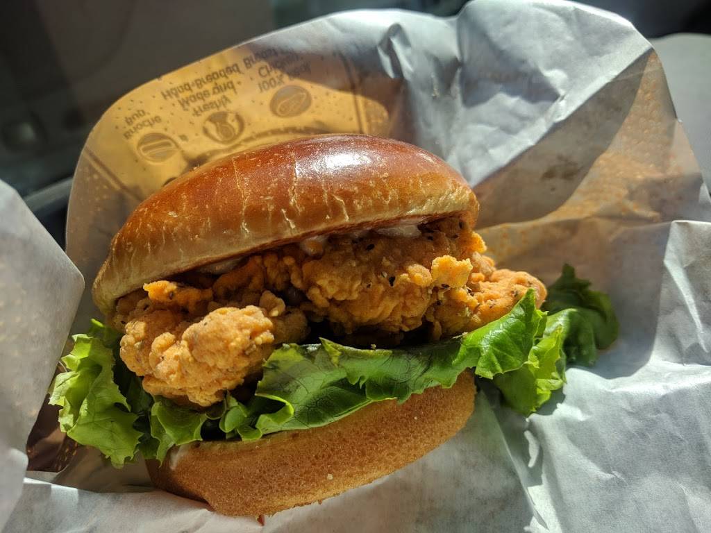 Jollibee | restaurant | 2008 Tully Rd, San Jose, CA 95122, USA | 4082388763 OR +1 408-238-8763