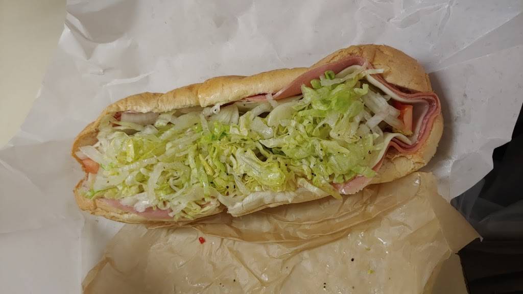 Nikos Roast Beef | restaurant | 194 Elm St #1805, Salisbury, MA 01952, USA | 9784638887 OR +1 978-463-8887