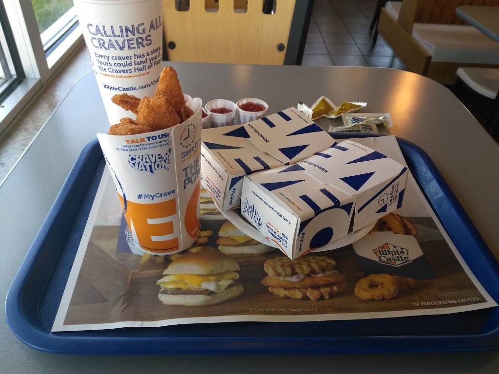 White Castle | restaurant | 680 W Karsch Blvd, Farmington, MO 63640, USA | 5737471094 OR +1 573-747-1094